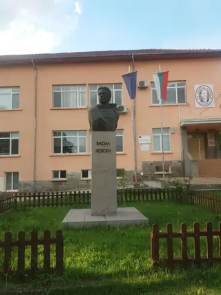 Бюст-паметник на Васил Левски - с.Борима