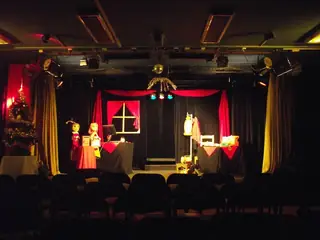 Театрален клуб "Щурче"