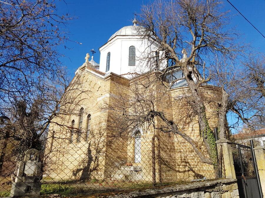 Църква "Св. Възнесение Господне" - с. Крамолин