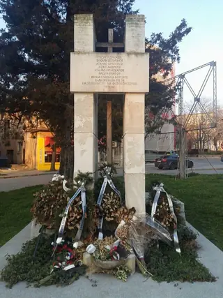 Паметник на загиналите за националното освобождение - Ямбол