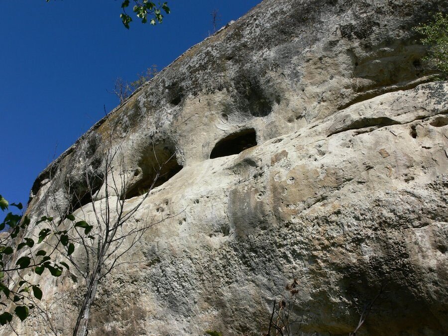 Скални манастири - Невша