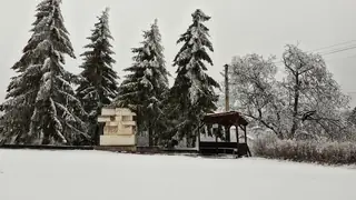Площад Априлци - с.Белица