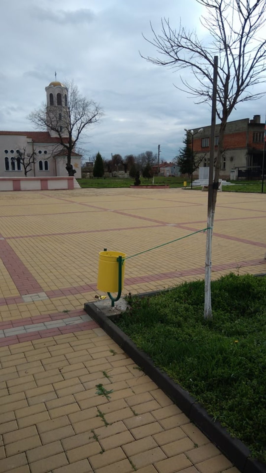 Централен площад - с.Съдиево