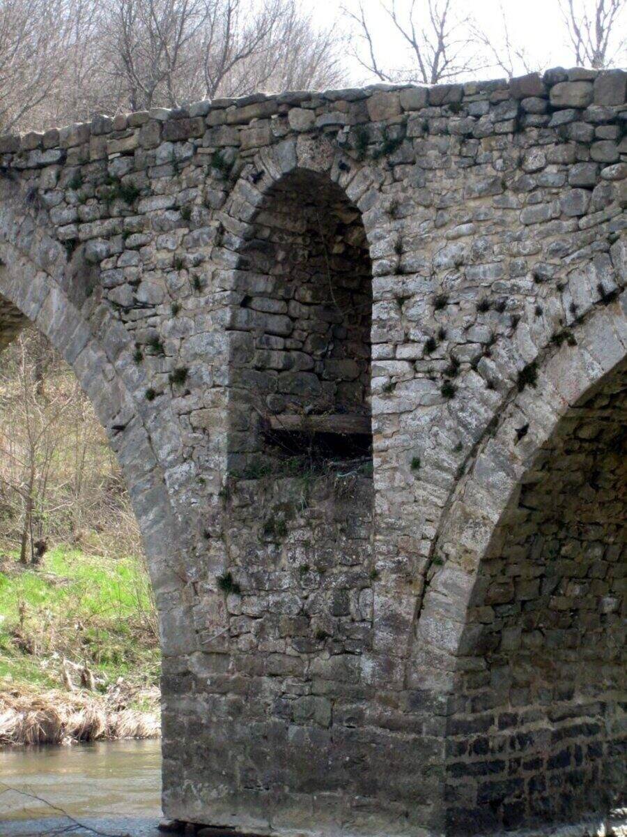 Старинен мост над Стара река - Стеврек