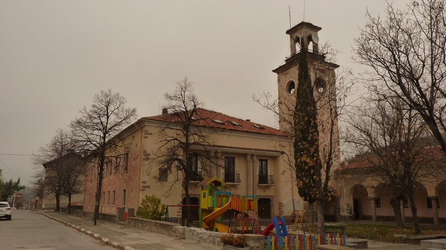 Читалище-паметник "Александър Стамболийски"