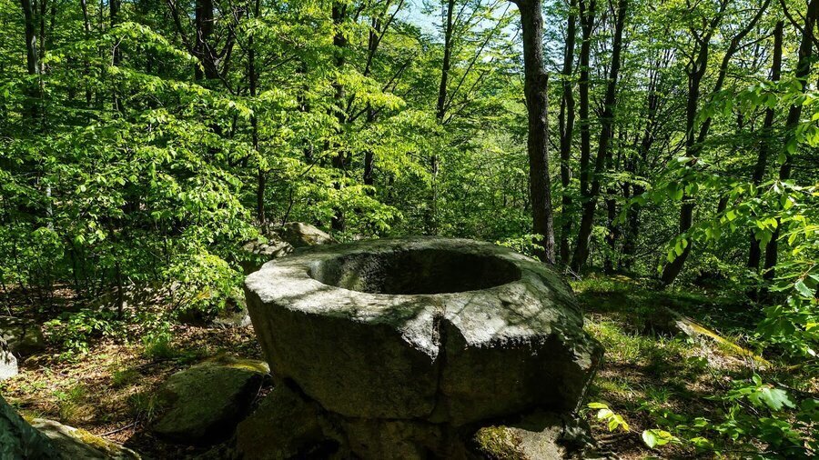 Тракийско светилище Кутела - Розовец