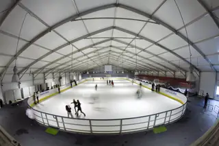 Общински спортно-развлекателен комплекс "Младост" - Варна