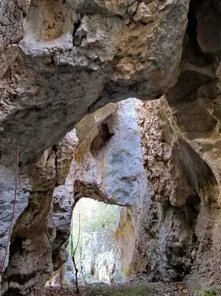 Човешката пещера - Ъглен