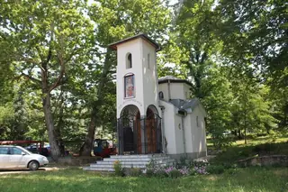 Храм "Света великомъченица Неделя" - Сандански