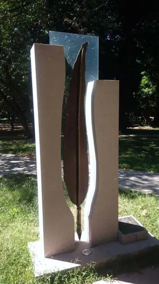 Паметник на загиналите военни кореспонденти - Пазарджик