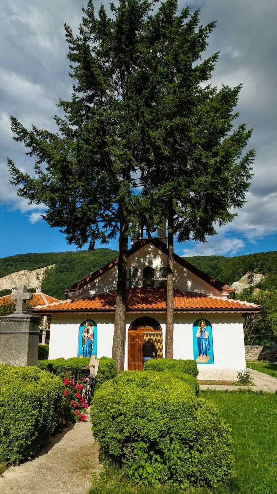 Калоферски мъжки манастир "Рождество Богородично" - Калофер