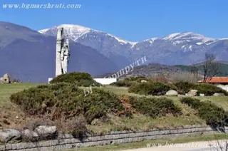 Паметникът на Калифер войвода - Калофер