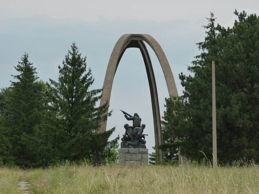 Антифашистки мемориален комплекс "Балванска битка"