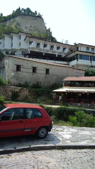 Църква "Св. Св. Петър и Павел" - Мелник