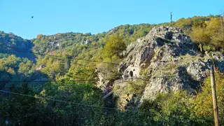 Параклис "Св. Петка" - Трън