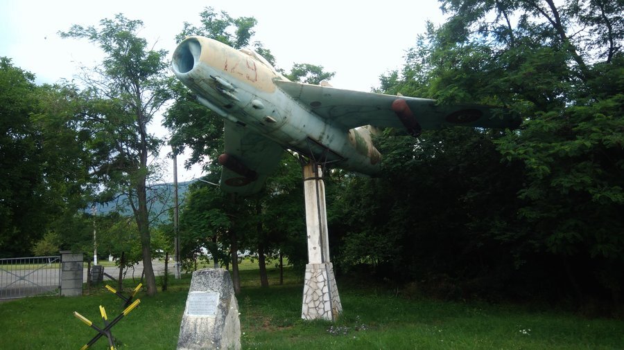 Самолет МиГ-17 - с. Скобелево