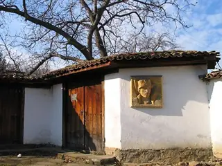 Къща-музей "Никола Симов - Куруто" - Търговище