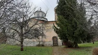 Църква "Света Троица" - село Обнова