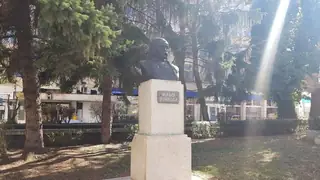 Бюст-паметник на Ильо войвода - Кюстендил