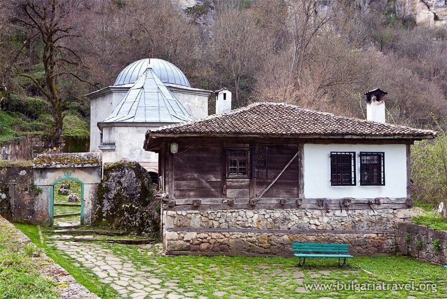 Демир баба теке – Свещари