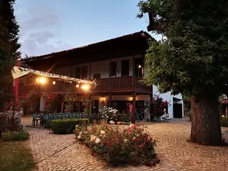 Алиолувата къща - Казанлък