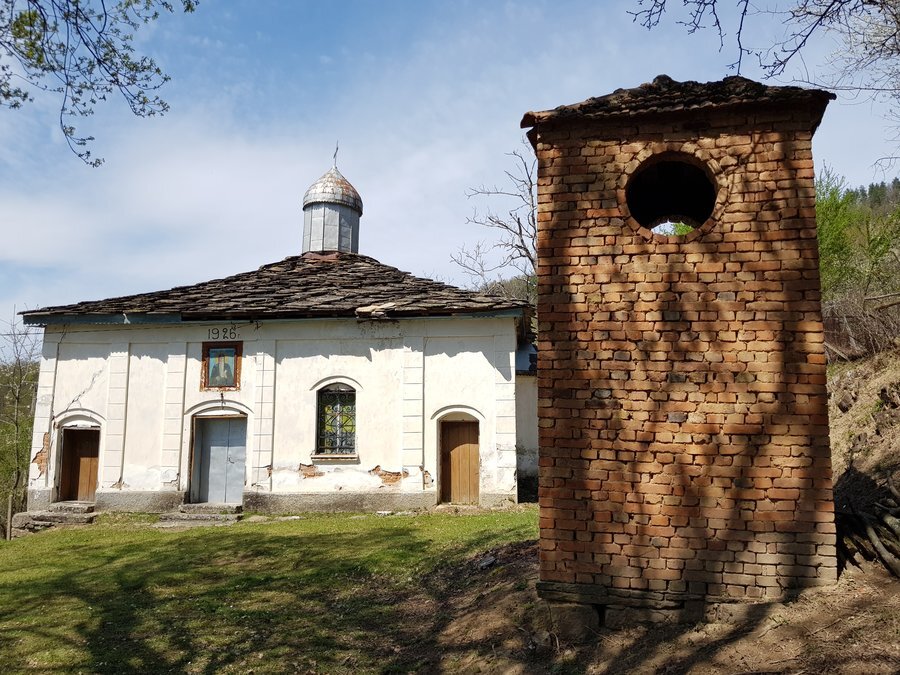 Църква "Св. Йоан Рилски" - с. Угорелец