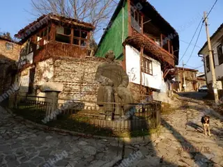 Къща-музей  "Петко Р. Славейков" - Велико Търново