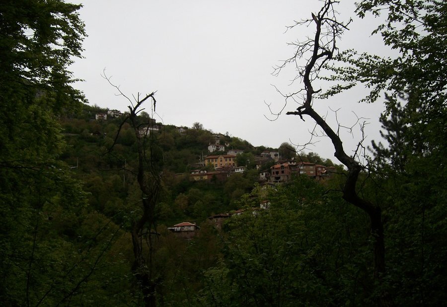 Църква "Св. Троица" - с.Югово