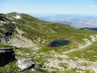 Ашикларско езеро