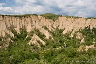 Мелнишки пирамиди