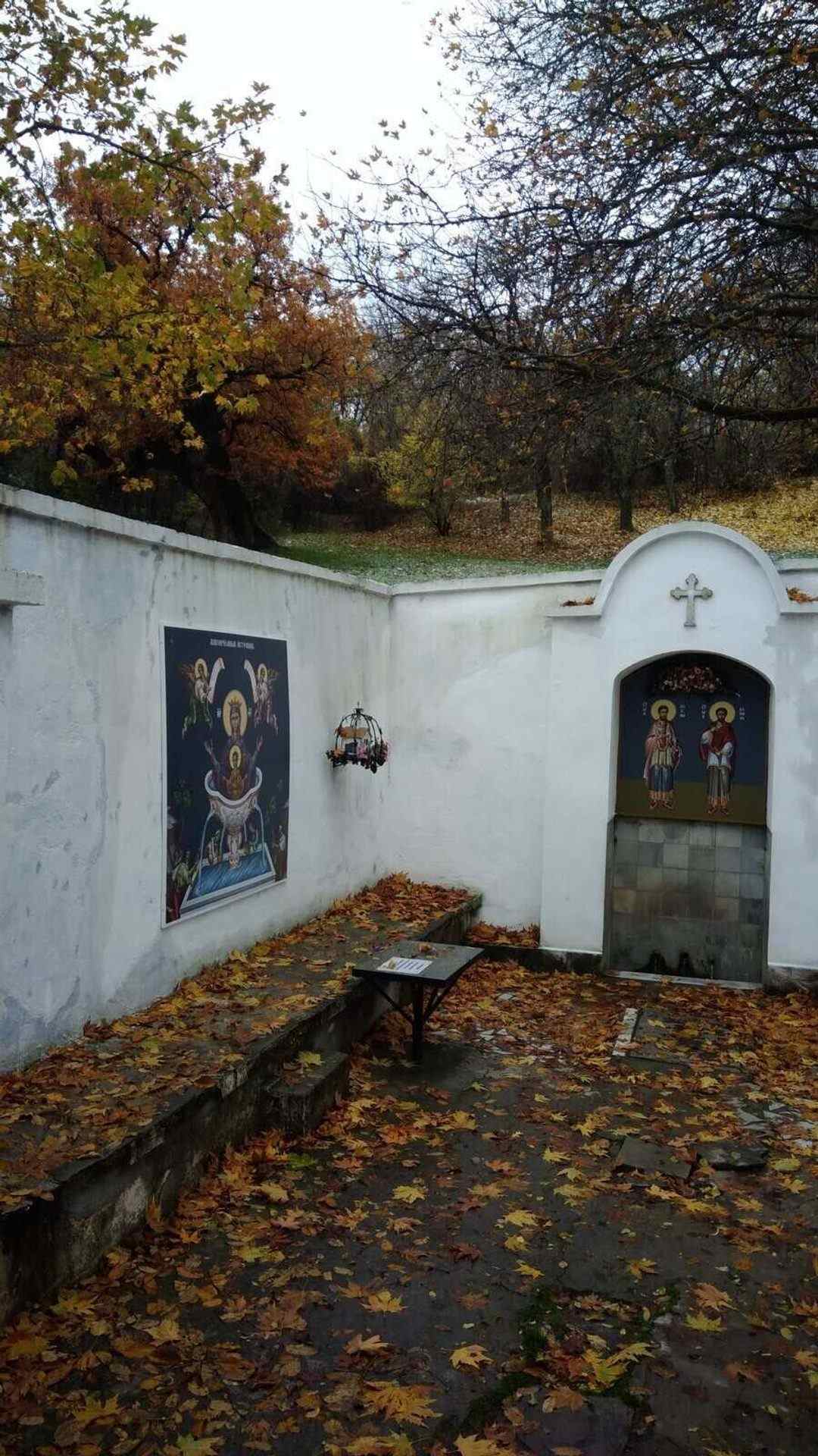 Аязмото на Кукленски манастир